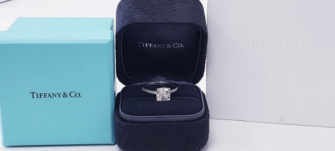 REAL TIFFANY DIAMOND RING CUSHION CUT 2.10 CT H COLOR VVS1 CLARITY 100% NATURAL