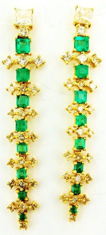 Diamond and Green Emerald Drop Earrings Certified 22k Yellow Gold 4.60 Carat