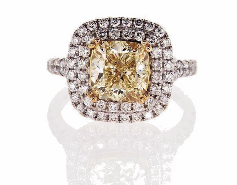 GIA Certified Cushion FANCY YELLOW DIAMOND RING VS2 4 CTW